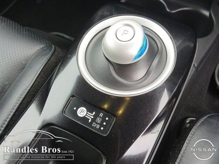 2016 Nissan Leaf - thumbnail 17