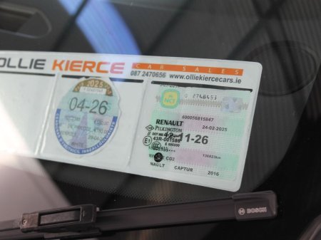 2016 Renault Captur - thumbnail 32