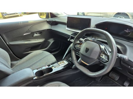 2025 Peugeot 208 - thumbnail 20