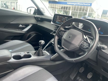 2020 Peugeot 2008 1.5 BlueHDI 100bhp Allure €18,975 thumbnail