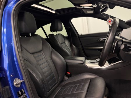 2020 BMW 3 Series  €27,495 thumbnail