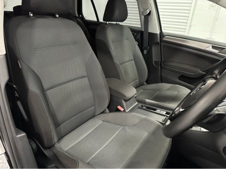 2014 Volkswagen Golf (141) GOLF 1.2TSI DSG LOW KMS VW/AUDI SPECIALISTS WWW.DENISDARCYCARS.IE €11,950 thumbnail