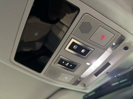 2025 Land Rover Defender 110 D350 DIESEL *N1 Commerical €98,750 thumbnail