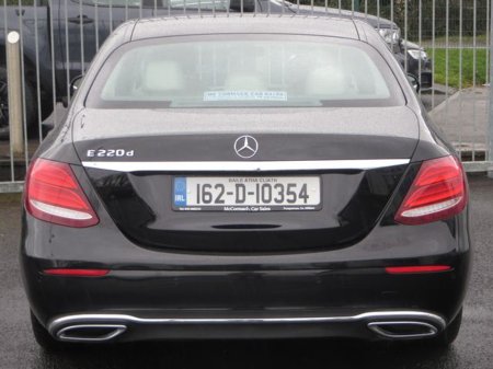 2016 Mercedes-Benz E Class - thumbnail 10