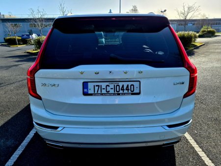 2017 Volvo XC90 - thumbnail 15