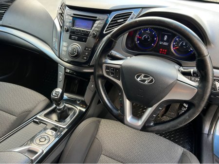 2014 Hyundai i40 1.7 CRDI ACTIVE BL/DR 115 4DR €4,350 thumbnail