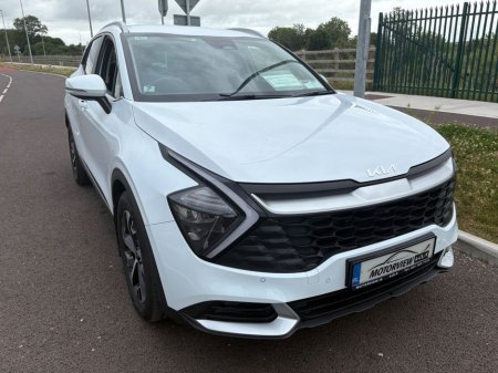 2024 Kia Sportage Sport 1.6D *SHOWROOM CONDITION* Sat Nav, Cruise Control, Multi-Function Steering Wheel, Parking Sensors, Reversing Camera 2 years aa membership 6 year €39,900