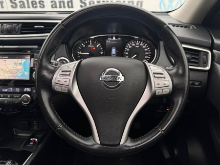 2017 Nissan X-Trail - thumbnail 32