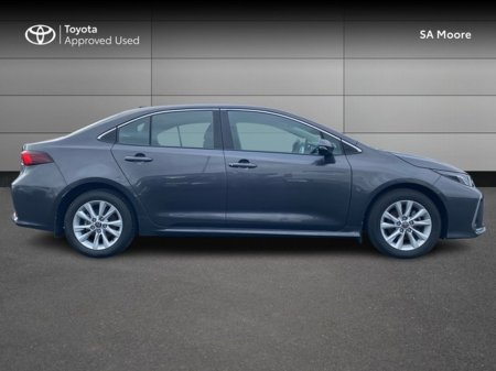 2023 Toyota Corolla - thumbnail 3