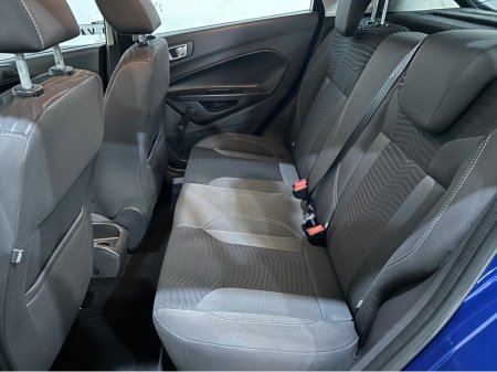 2017 Ford Fiesta 1.25 ZETEC 82PS 5DR €9,750 thumbnail