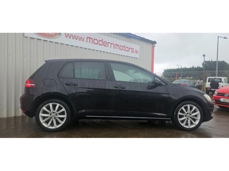 2017 Volkswagen Golf - thumbnail 9