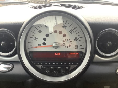 2012 MINI Hatch - thumbnail 19