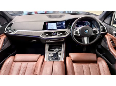 2019 BMW X5 - thumbnail 16