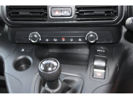 2021 Citroen Berlingo  €15,950 thumbnail
