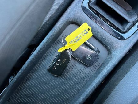 2023 Volkswagen ID.3 LIFE 58KWH // HEATED SEATS // ADAPTIVE CRUISE CONTROL // DIGITAL CLUSTER €20,950 thumbnail