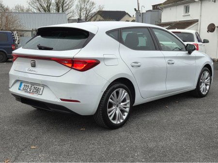 2022 SEAT Leon - thumbnail 8