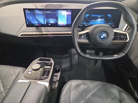 2023 BMW iX xDrive40 Sport Edition €53,950 thumbnail