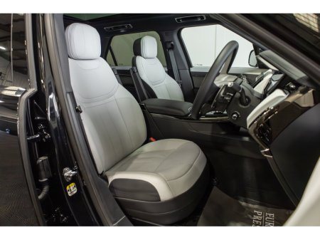 2026 Land Rover Range Rover Sport - thumbnail 10