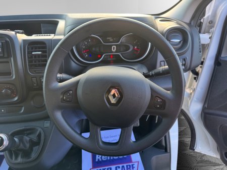 2021 Renault Trafic - thumbnail 14