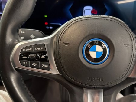 2023 BMW i4 - thumbnail 17