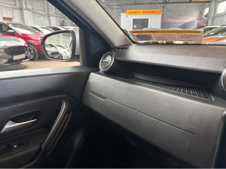2023 Dacia Duster - thumbnail 17