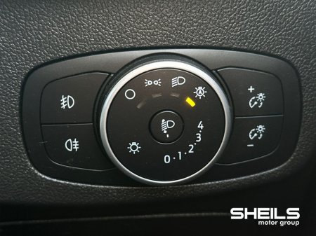 2019 Ford Focus - thumbnail 19