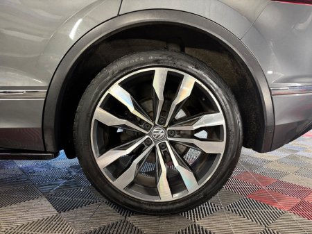 2018 Volkswagen Tiguan 2.0 TDI 150HP BMT 4WD Highline DSG €23,950 thumbnail