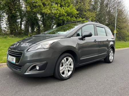 2016 Peugeot 5008 - thumbnail 9