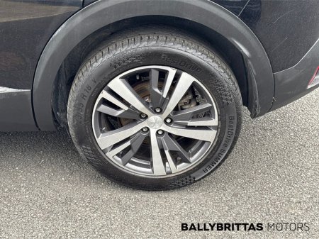 2023 Peugeot 3008 - thumbnail 8