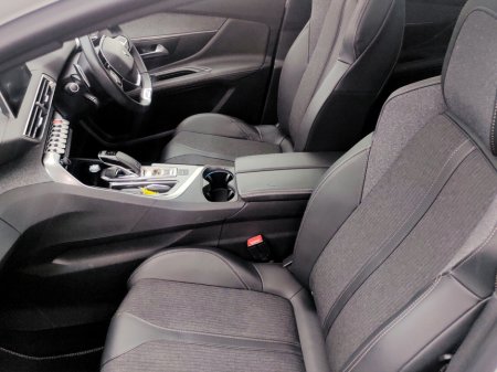 2020 Peugeot 3008 - thumbnail 24