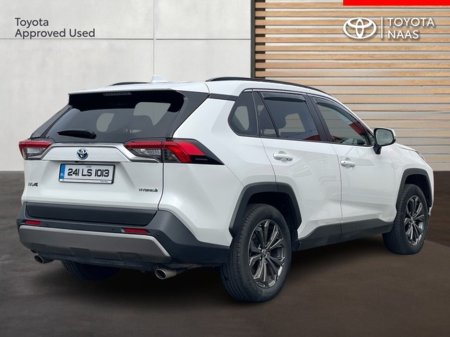2024 Toyota Rav4 RAV4 HYBRID SOL €44,444 thumbnail