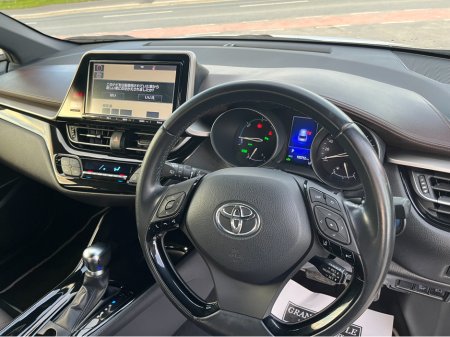 2018 Toyota C-HR - thumbnail 9