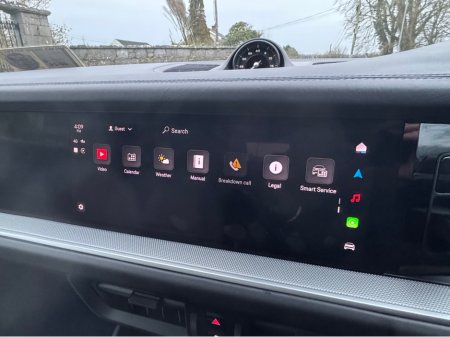 2024 Porsche Cayenne 3.0 V6 E-HYBRID AUTO==HUGE SPEC==COST €153K NEW== €116,950 thumbnail