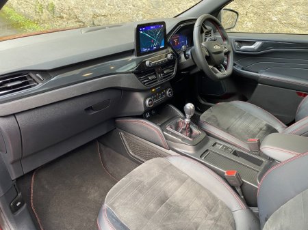 2022 Ford Kuga - thumbnail 14