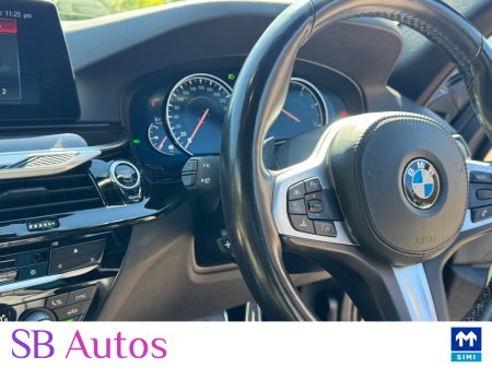 2017 BMW 5 Series - photo 15