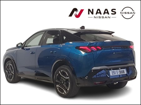 2025 Peugeot 3008 GT EV €36,945 thumbnail