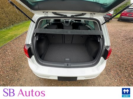 2017 Volkswagen Golf - thumbnail 9