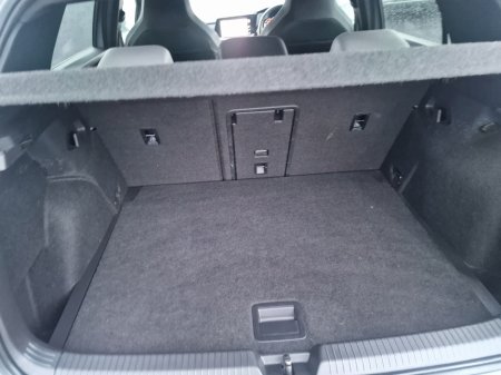 2021 Volkswagen Golf Rline 2.0 TDI DSG 150HP 5DR AUTO €29,950 thumbnail