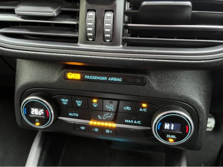 2022 Ford Focus ESTATE ST-LINE STYLE PETROL //KEYLESS ENTRY//ADAPTIVE CRUISE CONTROL// €21,950 thumbnail