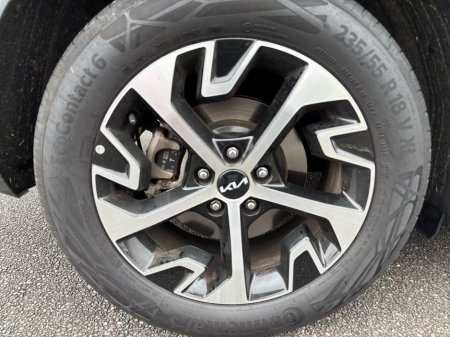 2025 Kia Sportage - thumbnail 4