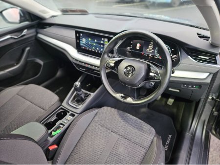 2023 Skoda Octavia STYLE 1.0 TSI 110HP 5DR *DEPOSIT TAKEN* €26,950 thumbnail