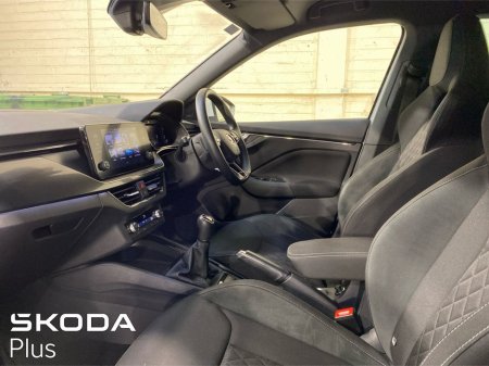 2023 Skoda Kamiq Style 1.0TSI 110bhp *Sport Pack* €25,950 thumbnail