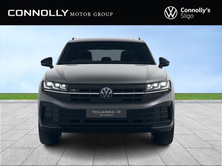 2026 Volkswagen Touareg R 3.0 TSI PHEV 462HP €114,665 thumbnail