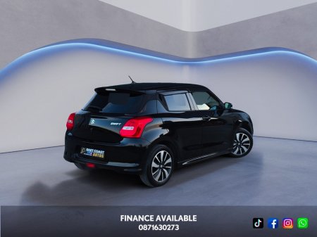 2019 Suzuki Swift - thumbnail 4