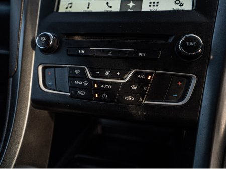 2016 Ford Mondeo 162 Mondeo 2.0d TITANIUM/New NCT/1yr warranty €12,888 thumbnail