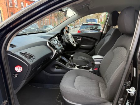2012 Hyundai ix35 - thumbnail 10