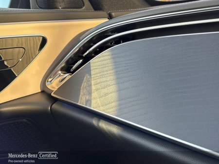 2025 Mercedes-Benz E Class E 300 de AMG Line Plus €77,900 thumbnail