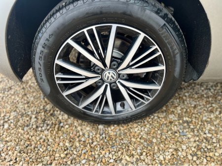 2017 Volkswagen Golf - thumbnail 20