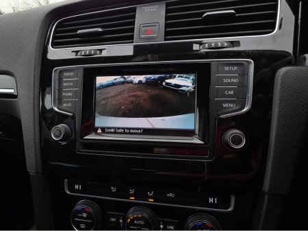 2013 Volkswagen Golf 1.4 HIGHLINE EDITION ALCANTARA PARKING SENSORS - SIMI DEALER - LOW ROAD TAX BAND thumbnail