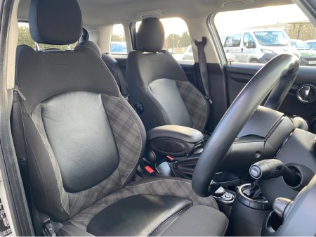 2016 MINI Cooper *DEPOSIT TAKEN* 1.5D 5DR COOPER HATCH €11,995 thumbnail